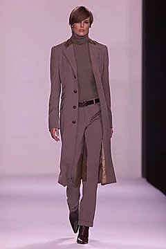 Look 18